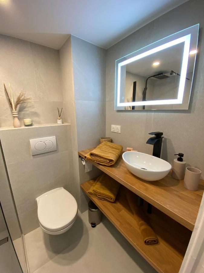 Appartements Neuf - Frontiere De Monaco - Clim - Wifi Кап д'Аил Екстериор снимка